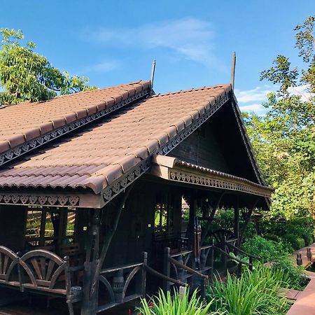 Montania Lifestyle Hotel Khao Sok National Park Exterior foto