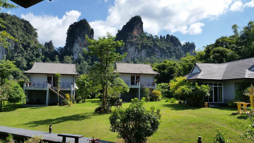 Montania Lifestyle Hotel Khao Sok National Park Exterior foto