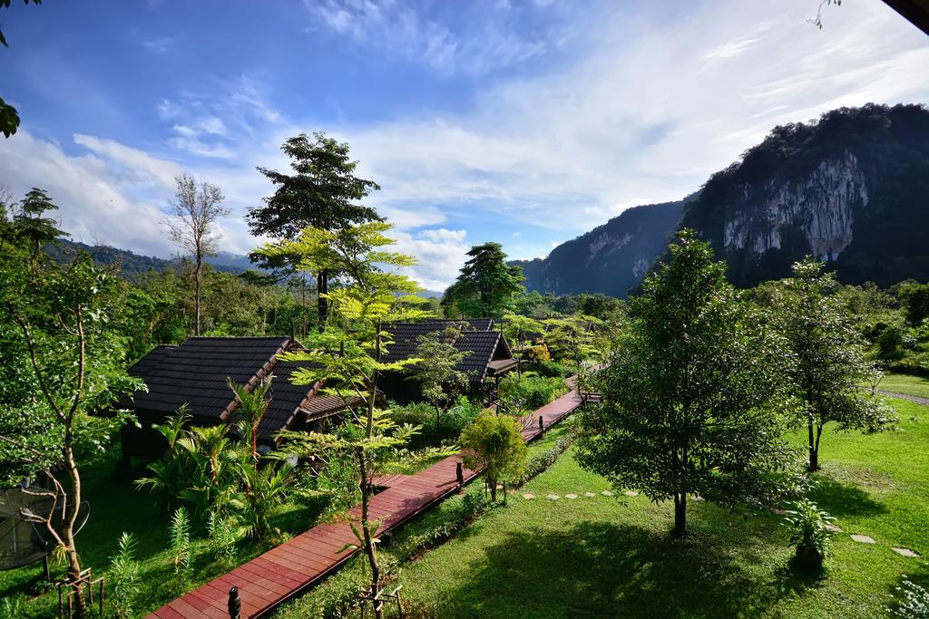 Montania Lifestyle Hotel Khao Sok National Park Exterior foto